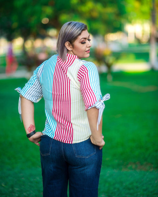 Camisa a rayas de colores