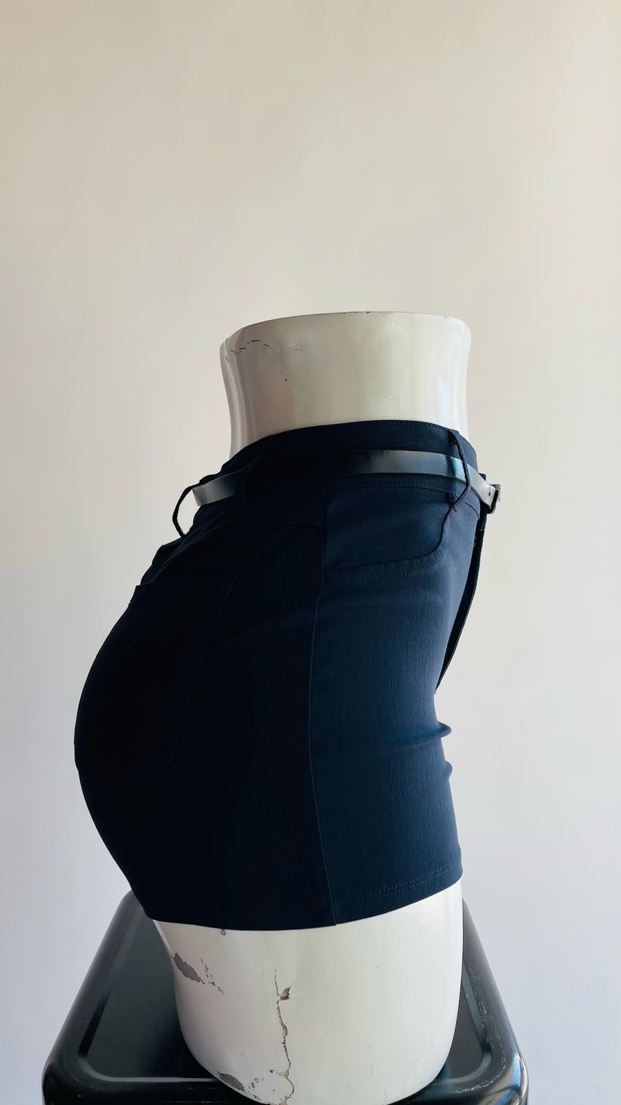 Short de gabardina con cinturon