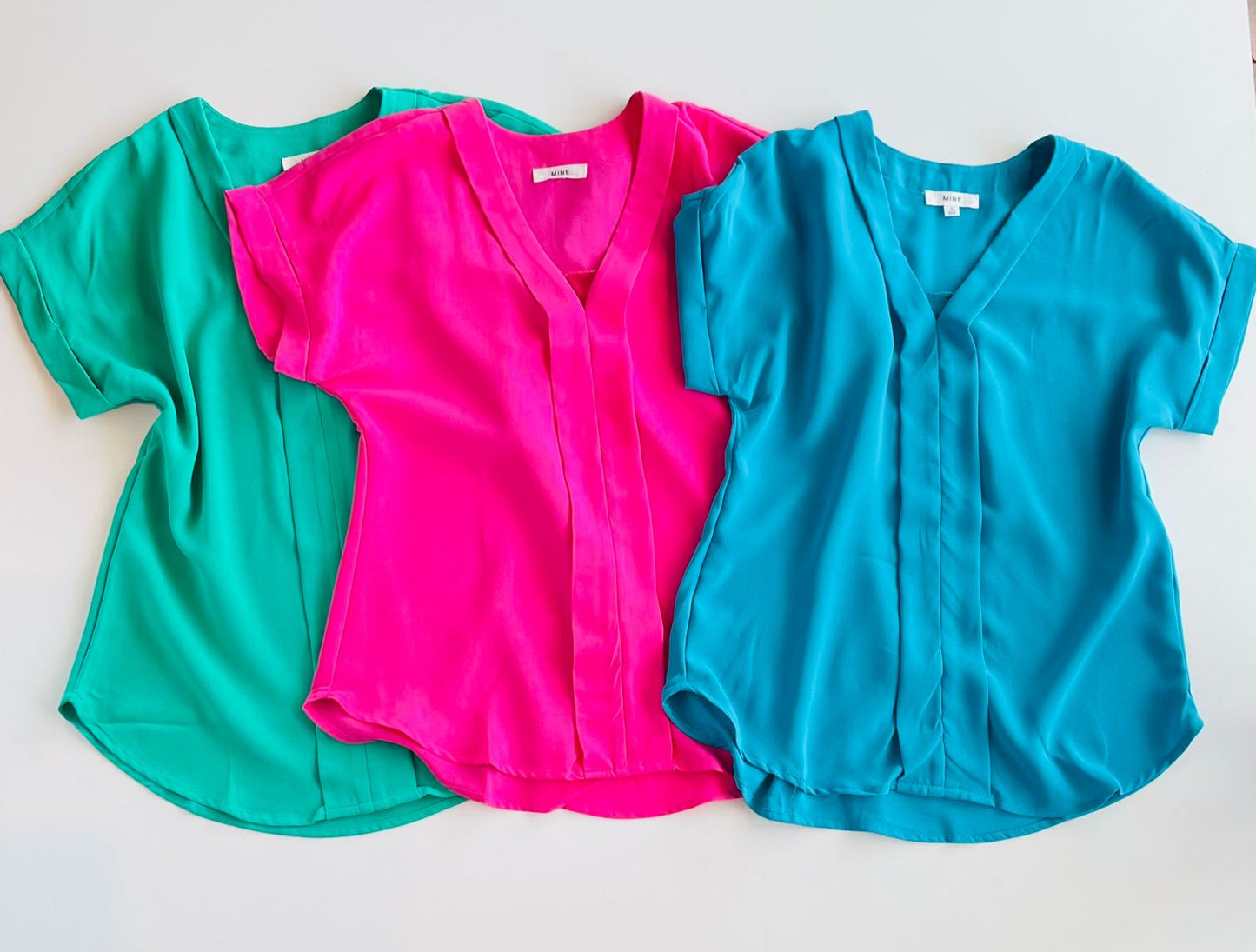 Blusa solida de manga corta con detalle al frente Tb8604