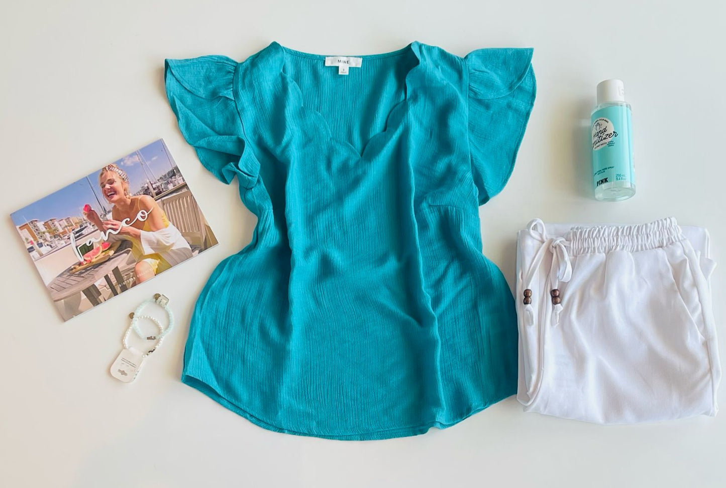 Blusa de manga corta varios colores con detalle en la manga Tb8485