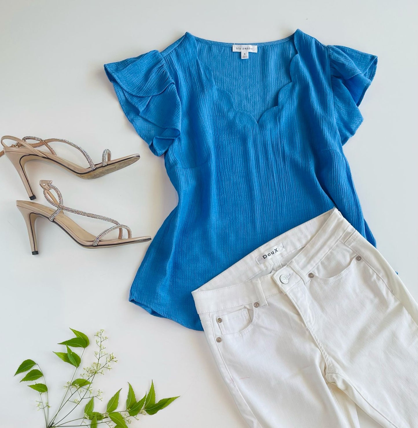 Blusa de manga corta varios colores con detalle en la manga Tb8485