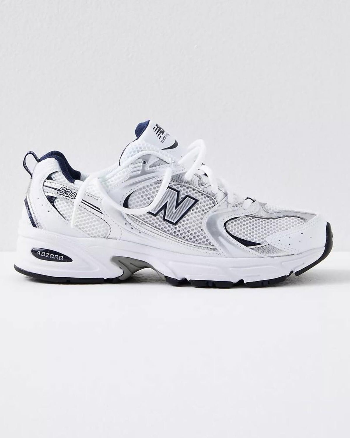 New balance 530