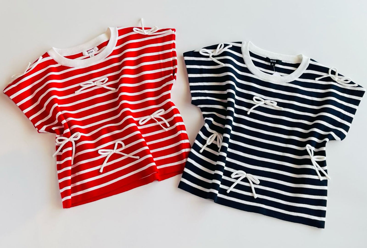 Blusa de rayas con moños TB8892
