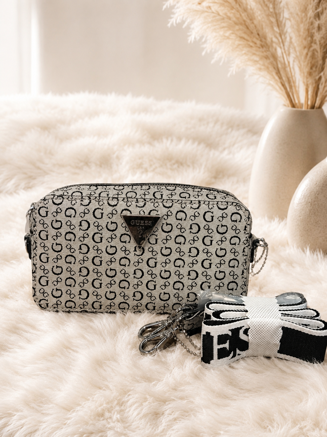 Crossbody Guess L7322160