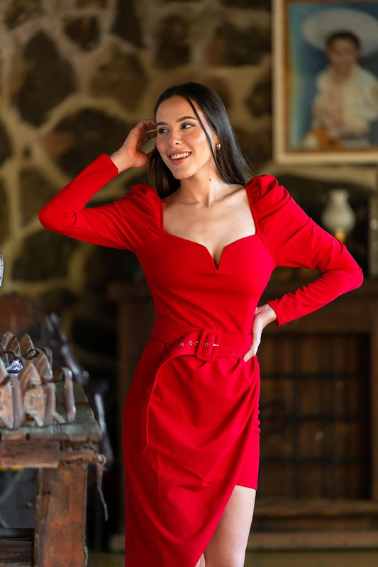 Vestido rojo con escote