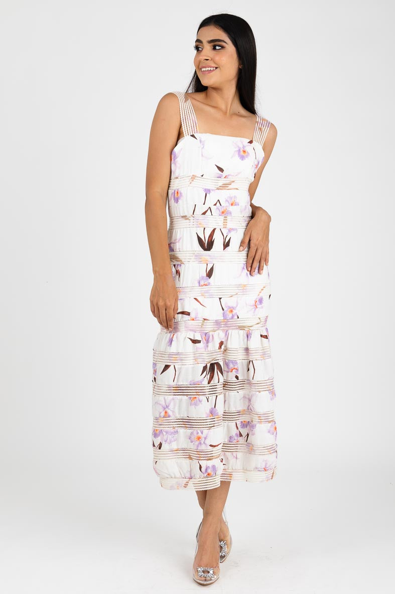 Vestido blanco con lila