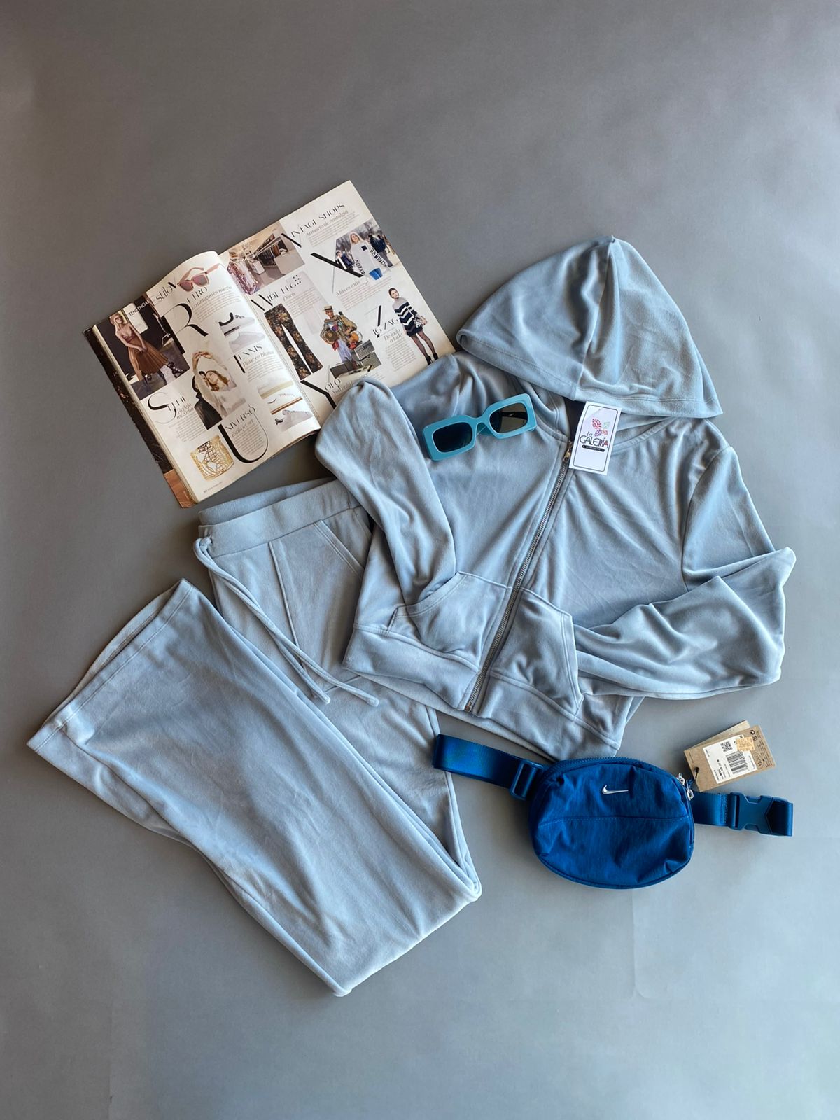 BP05759 BLASHE Set de Pans acampanado y Sweter Satinado