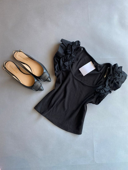 IT92958 IRIS Blusa básica con olanes en manga