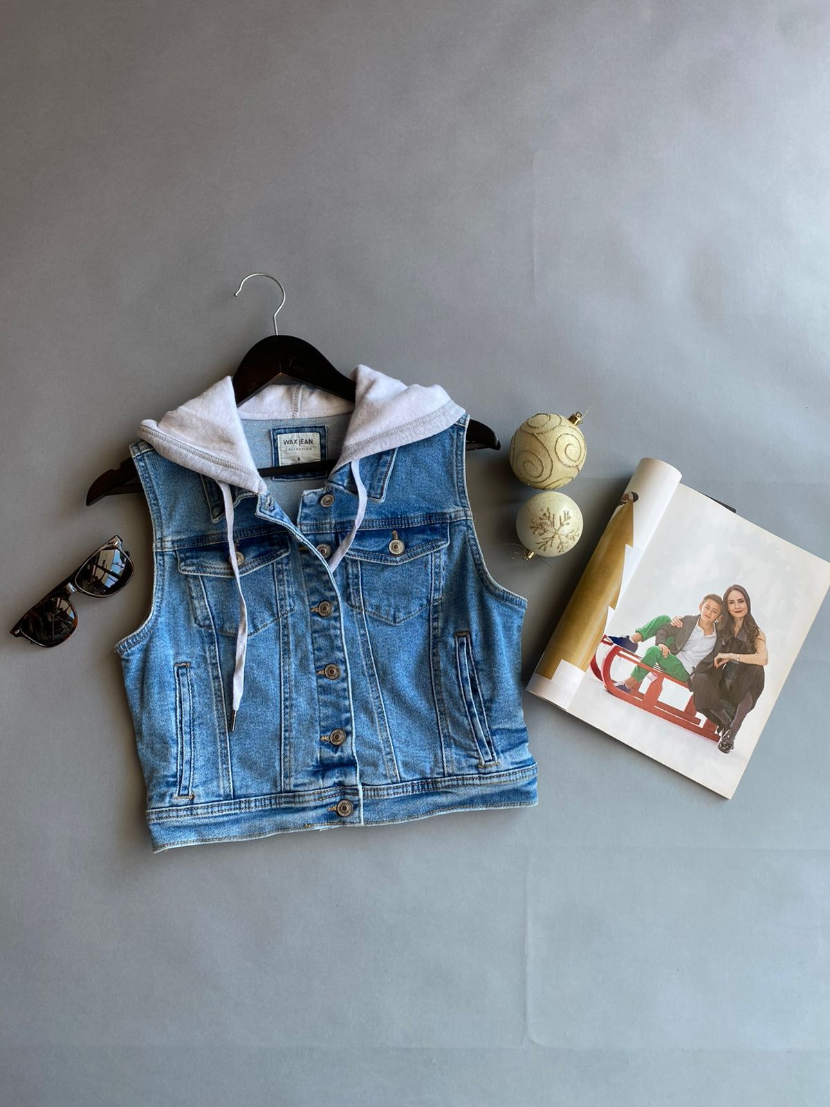 90374 Wax Jean Chaleco de Mezclilla con Capucha