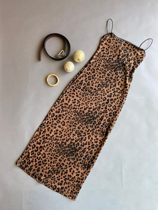 D14538 ACTIVE USA Vestido Largo Alopardado de Tirante Pegadito