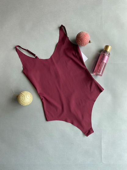 IT93210 IRIS Body sin Costuras