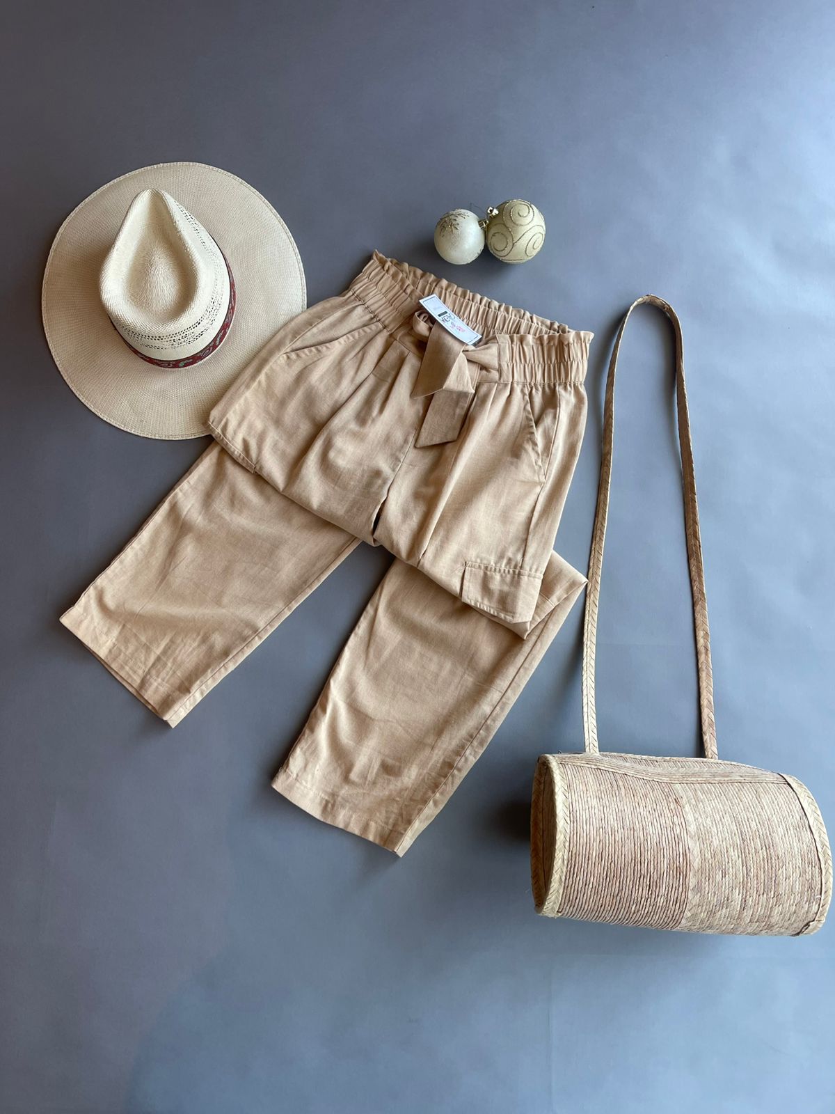 VPL12 MAREZZI Pantalón de Algodón Café con Bolsas a los Lados y Resorte en la Cintura