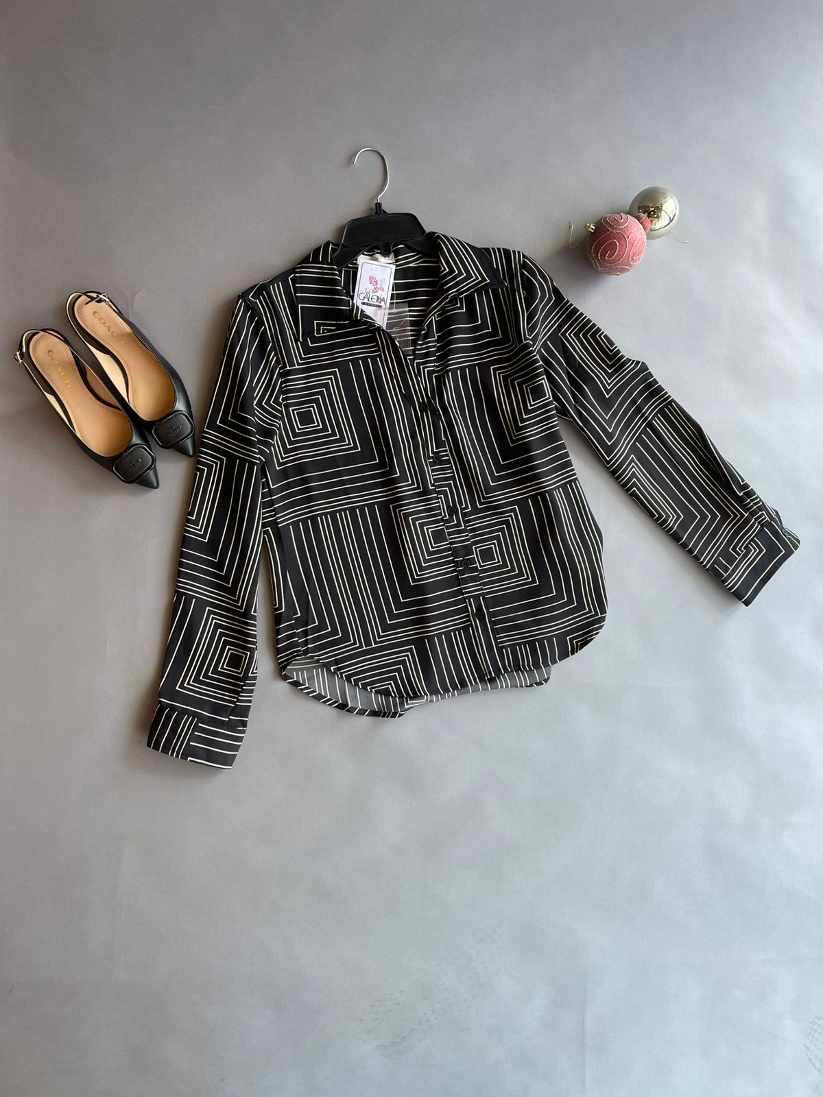 T14751 Active USA Camisera a Rayas Negra con Blanco