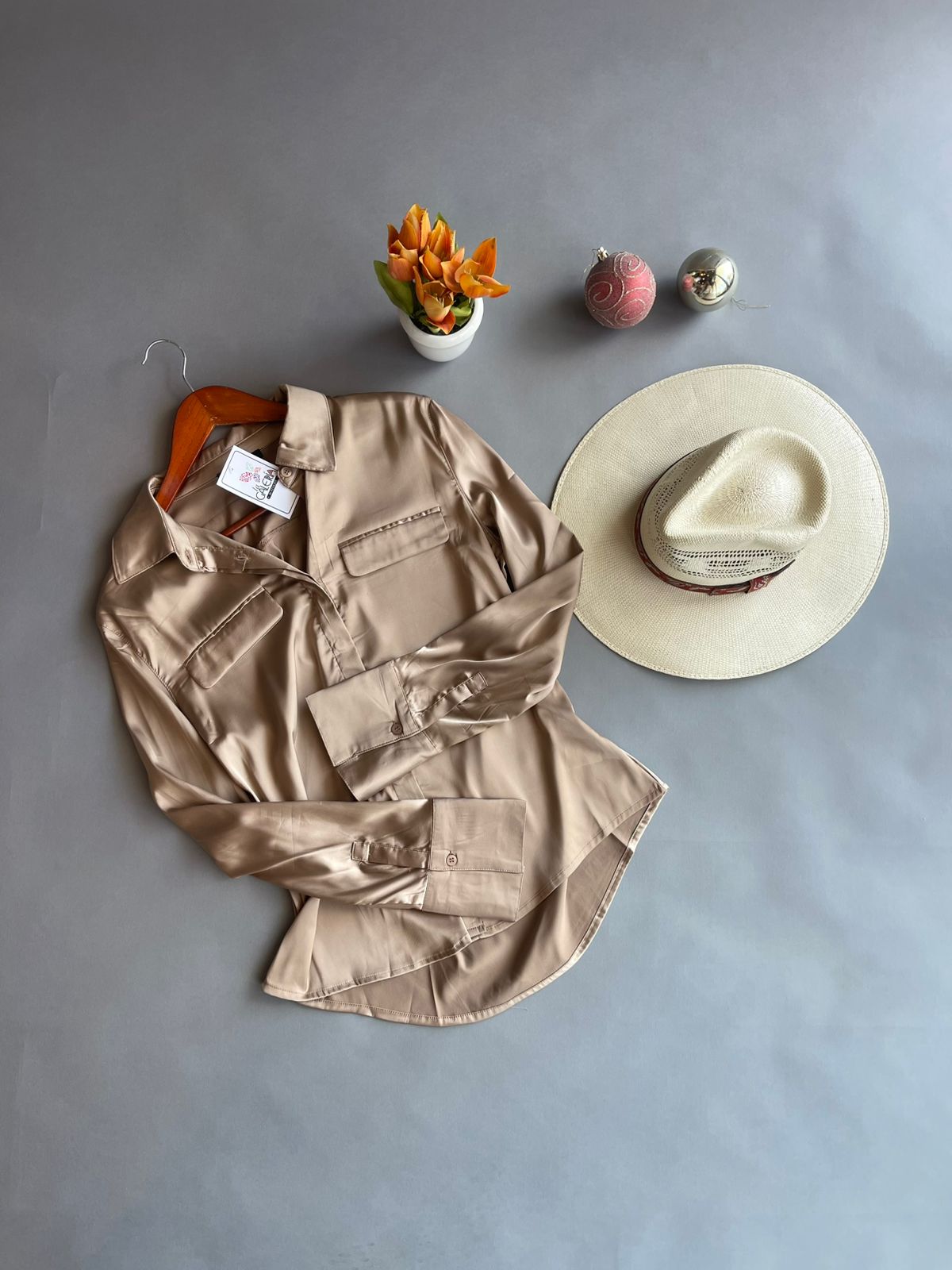 10381TN LOVE TREE Camisa Satin Manga Larga