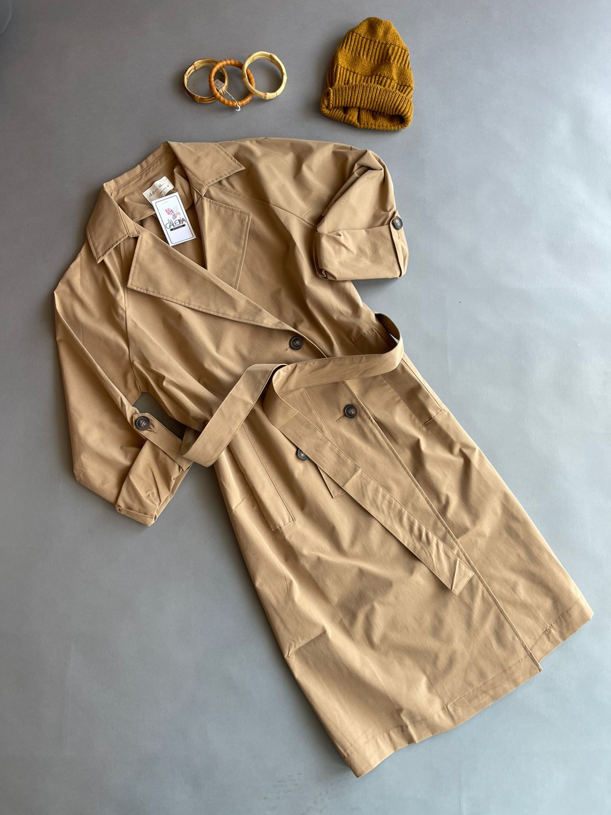 J14135 ACTIVE USE Gabardina Media Manga 4 Botones y Cinturón