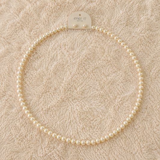 Collar de perlas sintéticas incluye aretes CNE1273