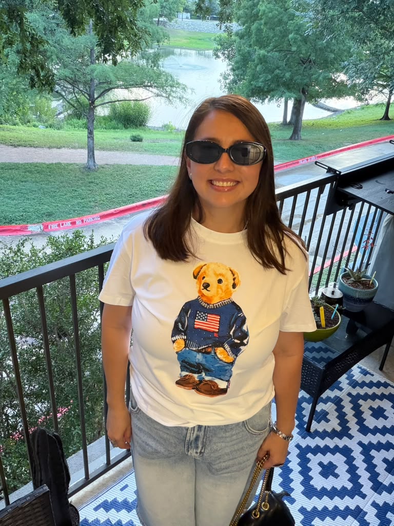 Over Appareal Playera Oso Ralph con Sweater T8986
