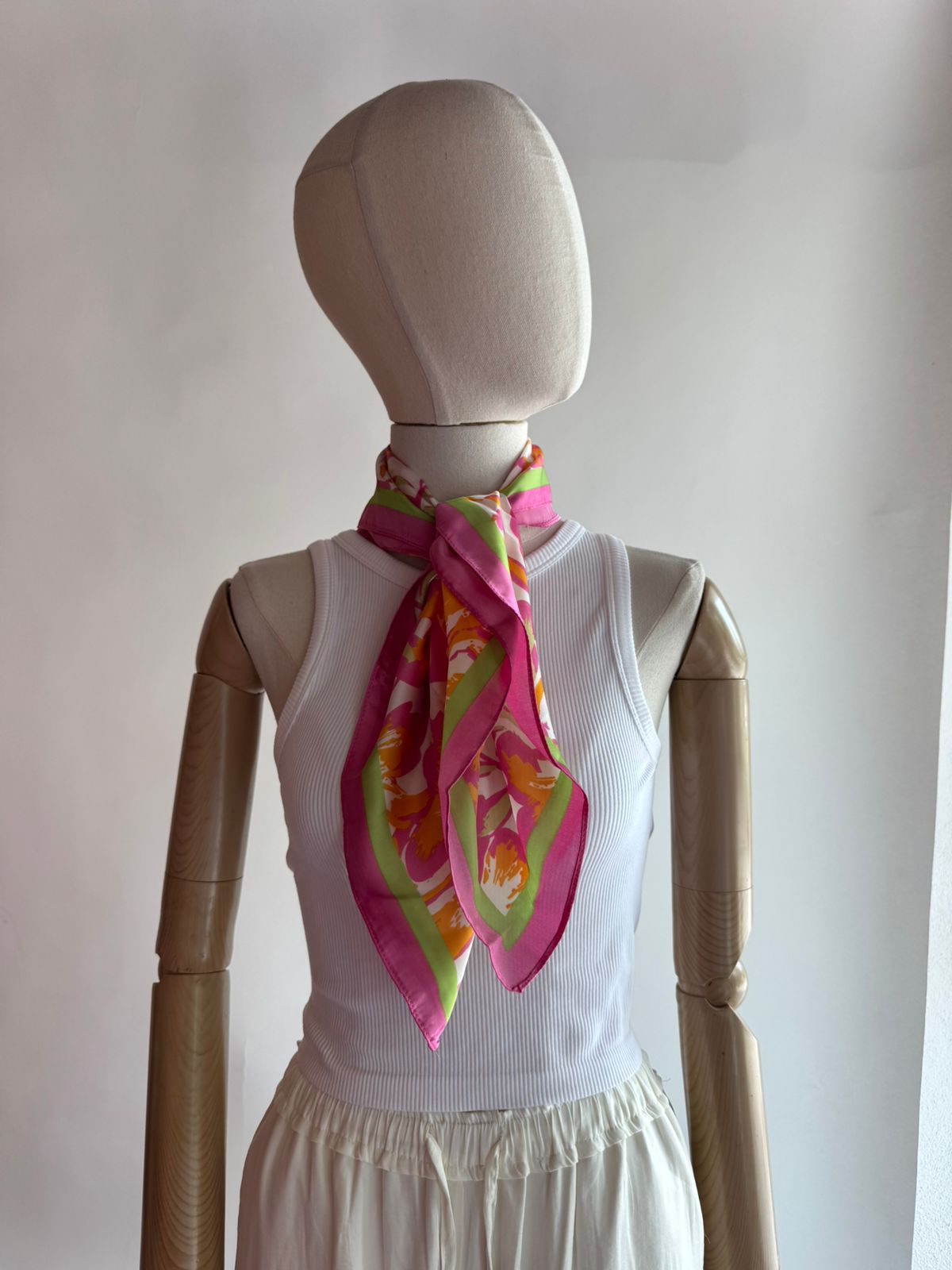Bufanda con estampado de flores WLQS116