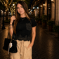 Over Appareal Blusa con bolsita bordada T8625
