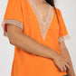 Blusa con cuello v y manga de crochet en beige y naranja