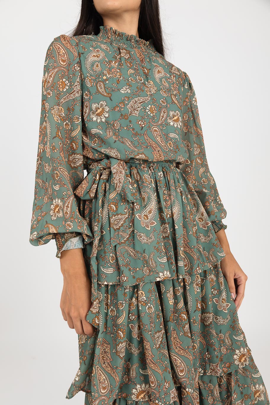 Maxi vestido con olanes